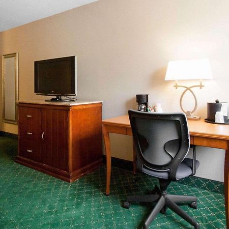 Quality Inn Cairo I-57 Exteriör bild