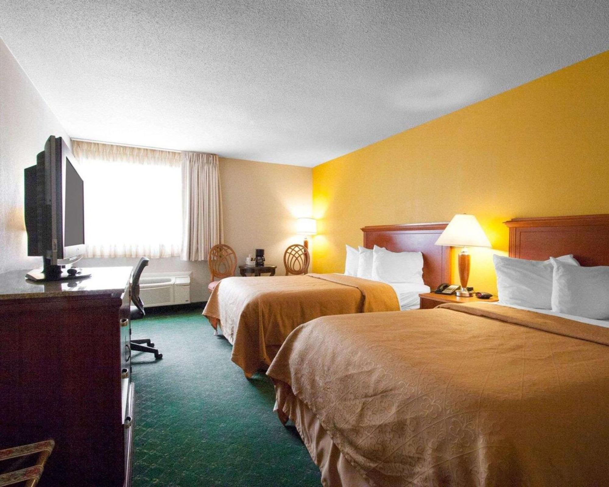 Quality Inn Cairo I-57 Exteriör bild
