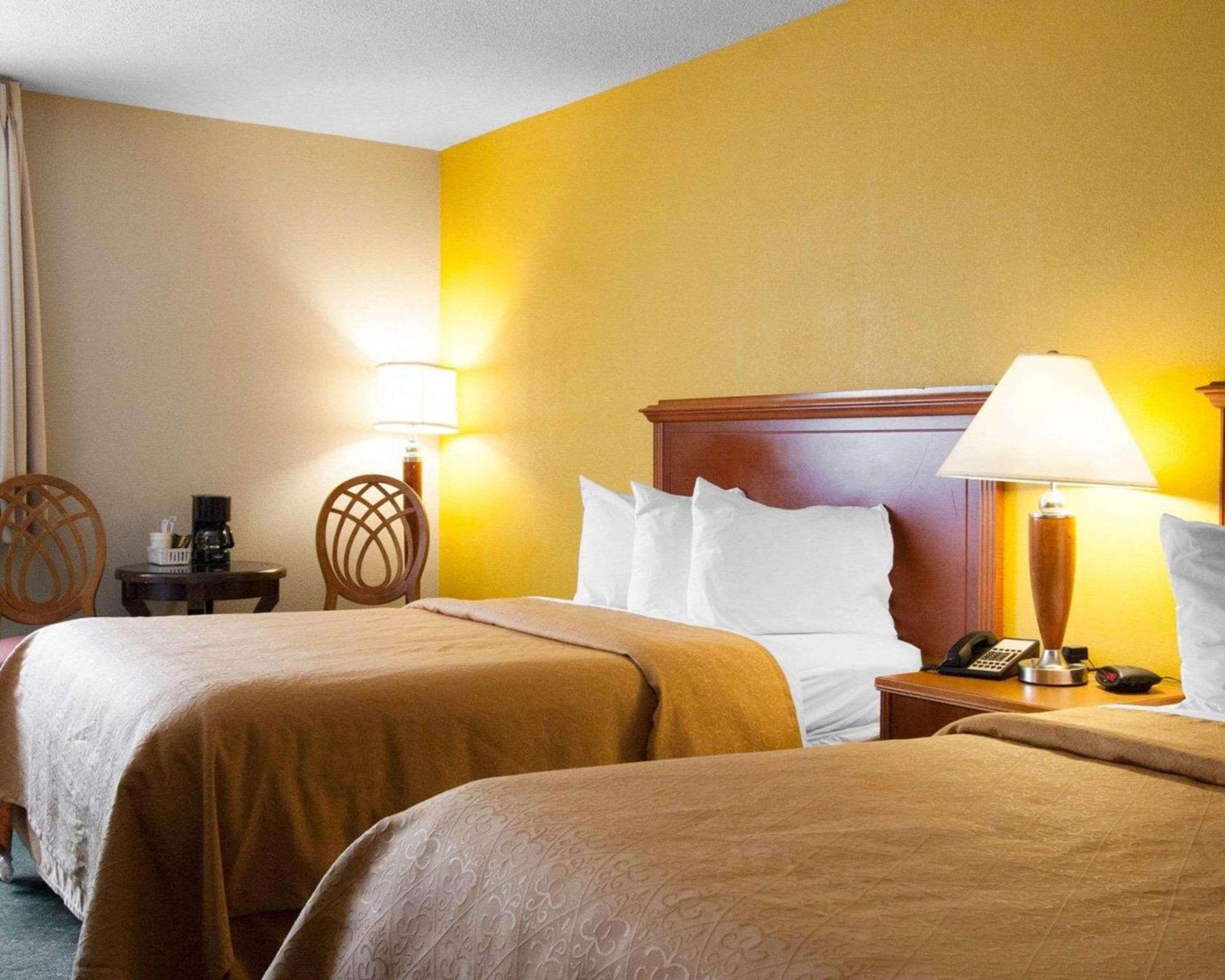 Quality Inn Cairo I-57 Exteriör bild