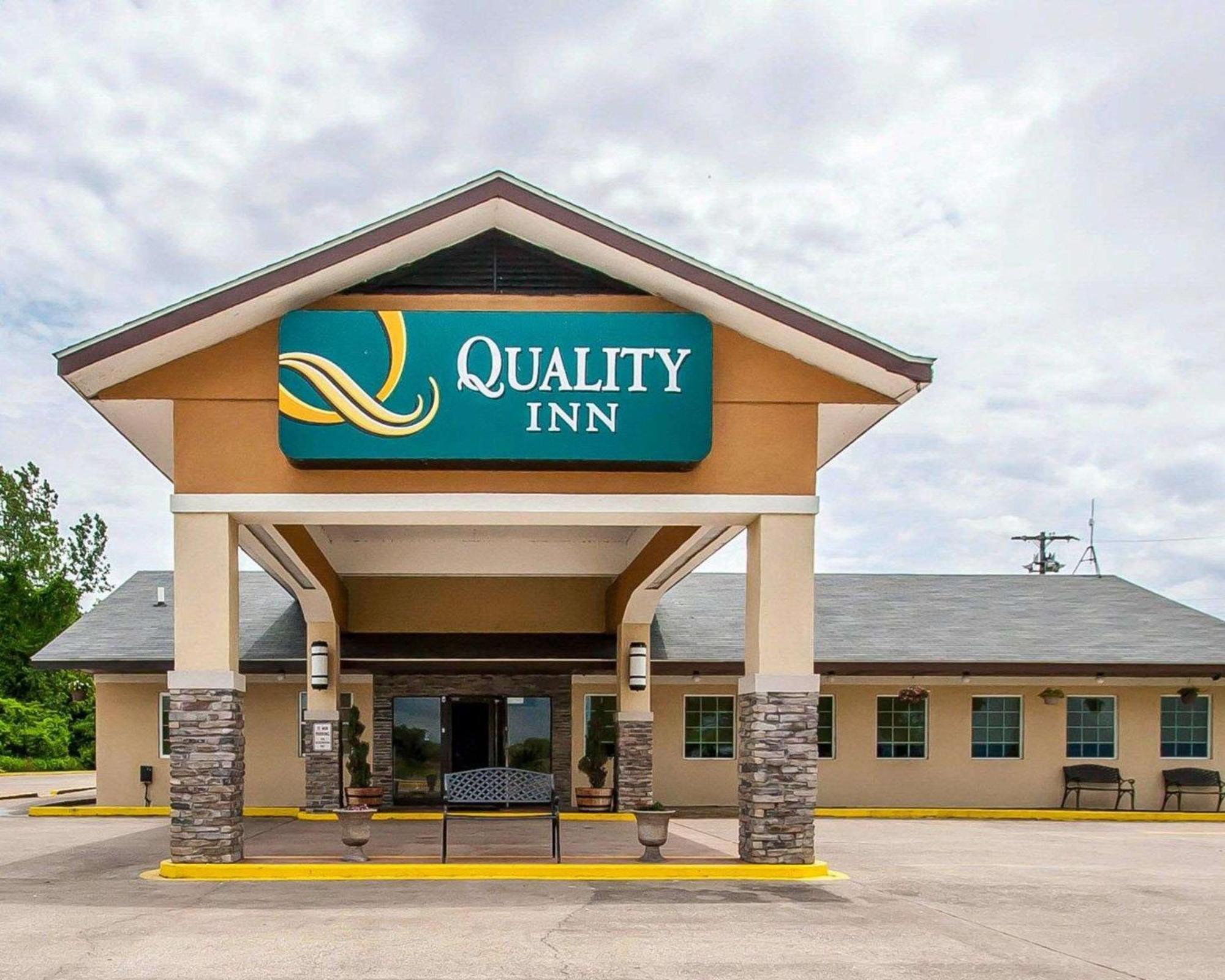 Quality Inn Cairo I-57 Exteriör bild