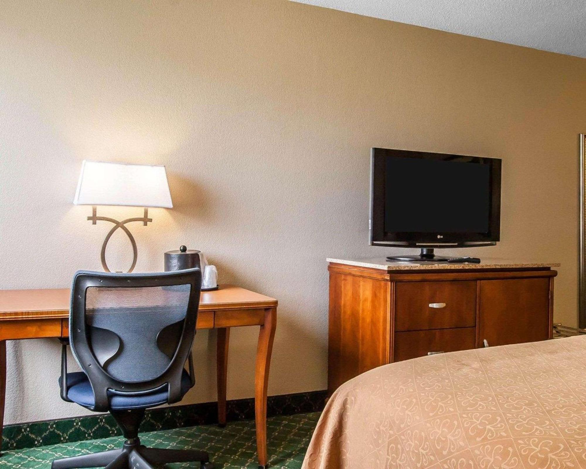 Quality Inn Cairo I-57 Exteriör bild