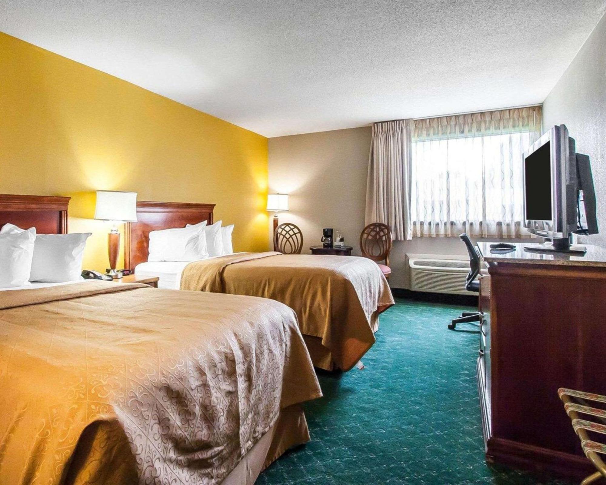 Quality Inn Cairo I-57 Exteriör bild